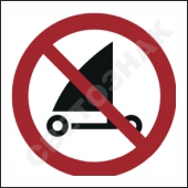 P067     /No sand yachting