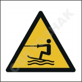 W045 ;   /Warning; Towed water activity area