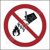 P011   /Do not extinguish with water